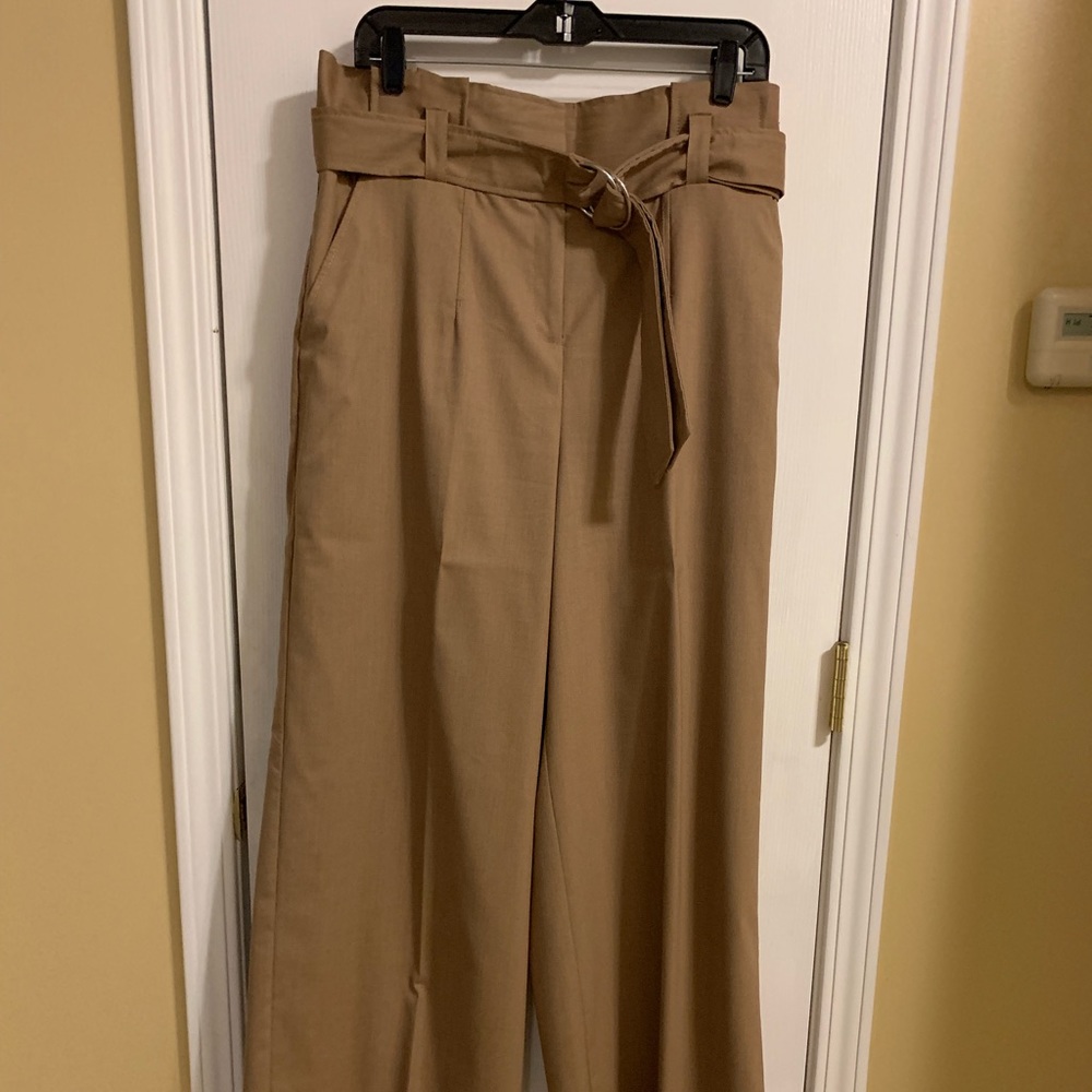 High Waisted Wide Legged Pants!